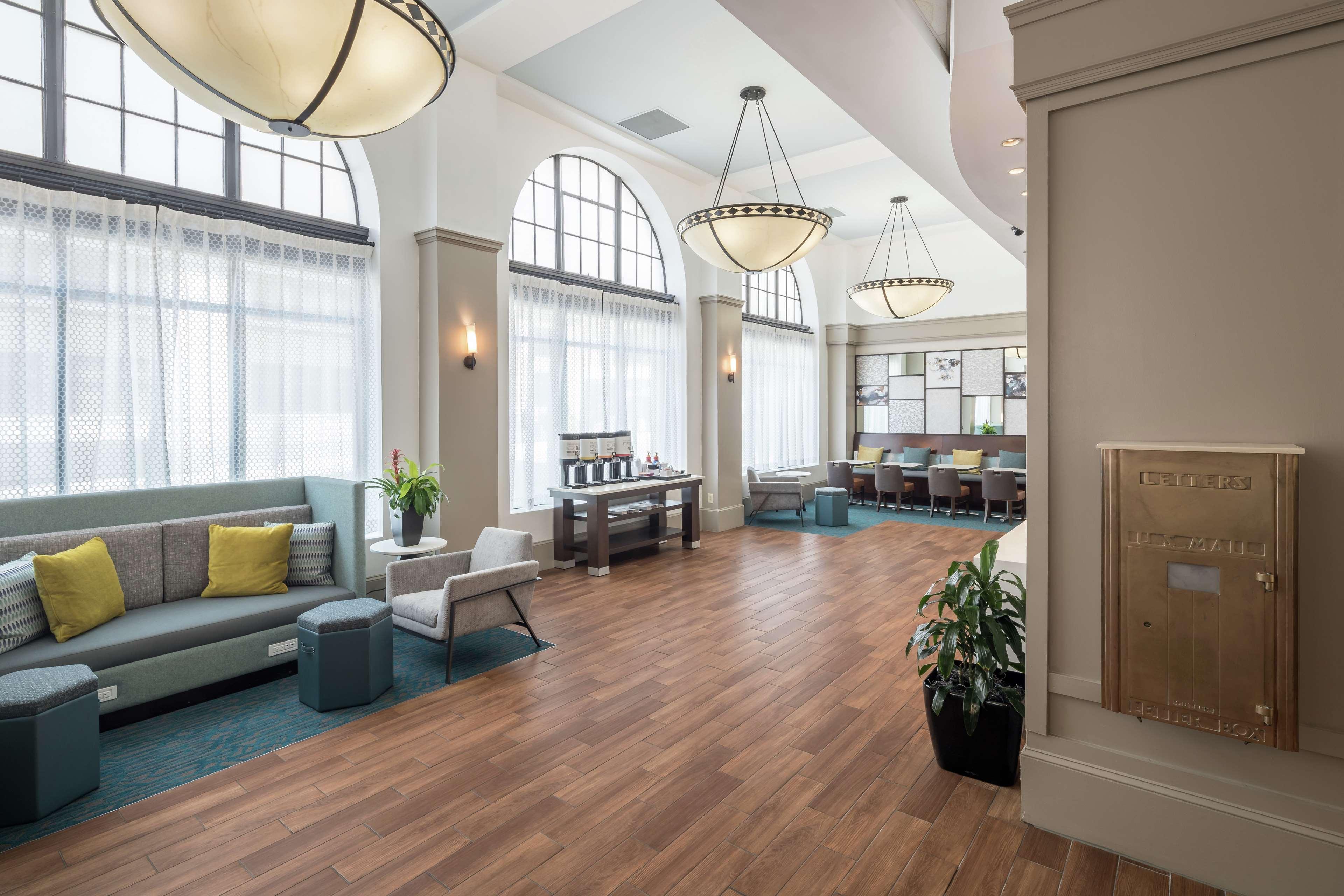 Hampton Inn & Suites Atlanta-Downtown Exterior foto