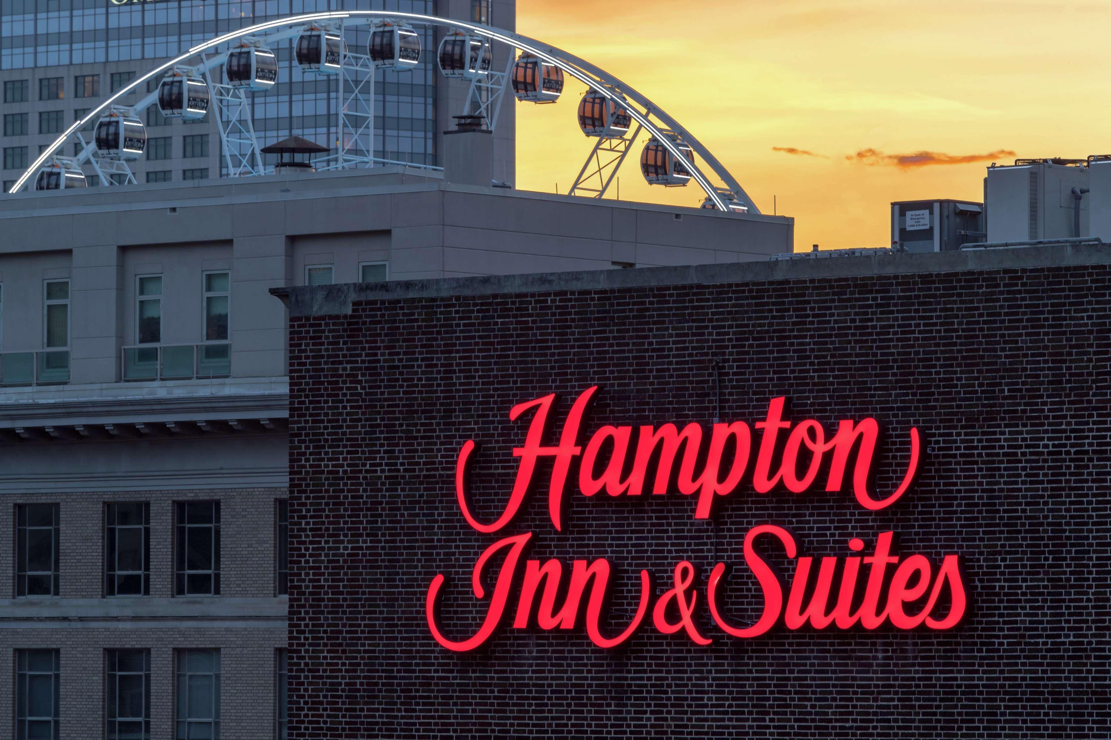 Hampton Inn & Suites Atlanta-Downtown Exterior foto